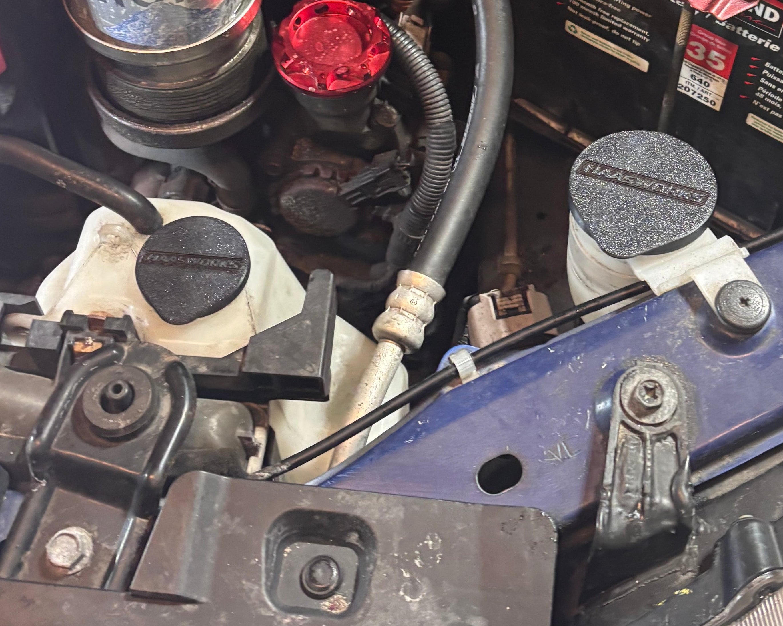 Subaru Engine Bay Dress Up (Washer & Coolant Overflow Caps)